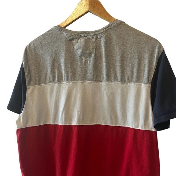 TOMMY HILFIGER Colour Blocked Graphic Print Short Sleeve Casual Tee Shirt L - Picture 4 of 7